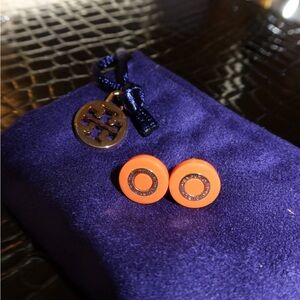 CIRCLED ORANGE WITH GOLD TORY BURCH EARRINGS !